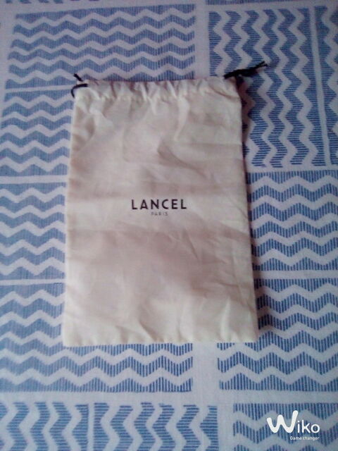 petit sac de protection en coton Lancel 1  blanc & 1 marron
6 Brétigny-sur-Orge (91)
