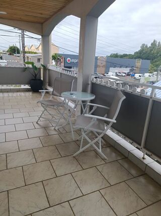  Immeuble � vendre 180 m�