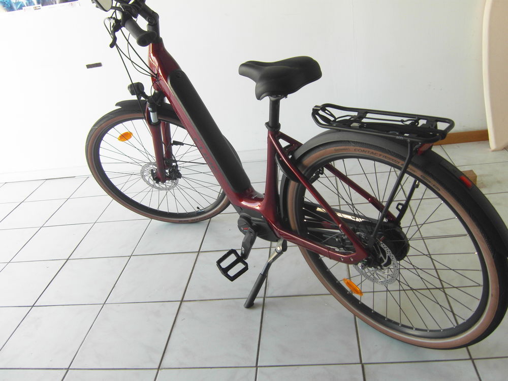 v&eacute;lo &eacute;lectrique CUBE Vélos