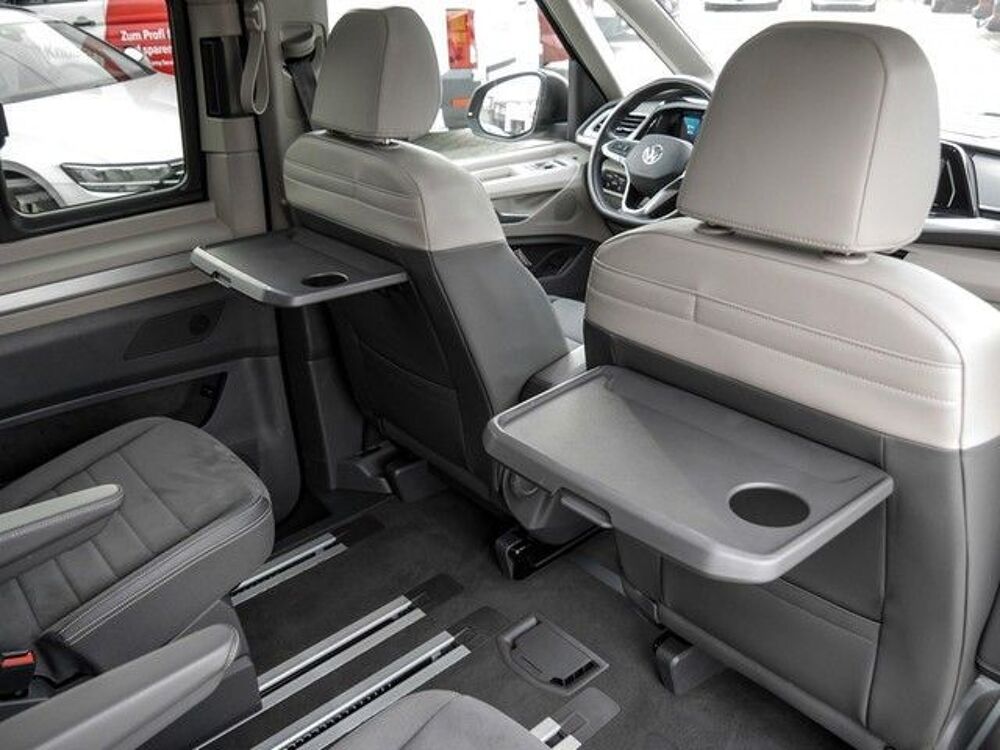 MULTIVAN Multivan Court 1.4 eHybrid 218 DSG6 Life 2022 occasion 69007 Lyon