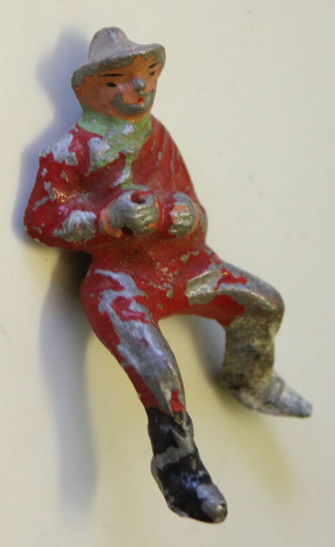 Conducteur rouge Chariot Diligence QUIRALU
20 Issy-les-Moulineaux (92)