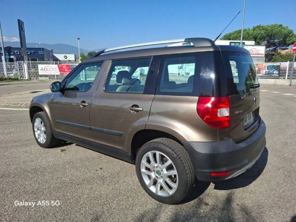 Yeti 2.0 TDI CR 140 4x4 Ambition 2010 occasion 69320 Feyzin
