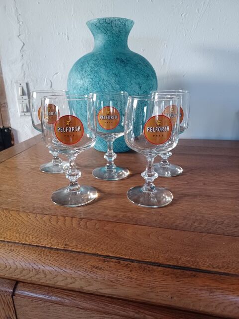 5 verres a bière pelforth 6 Montbrehain (02)
