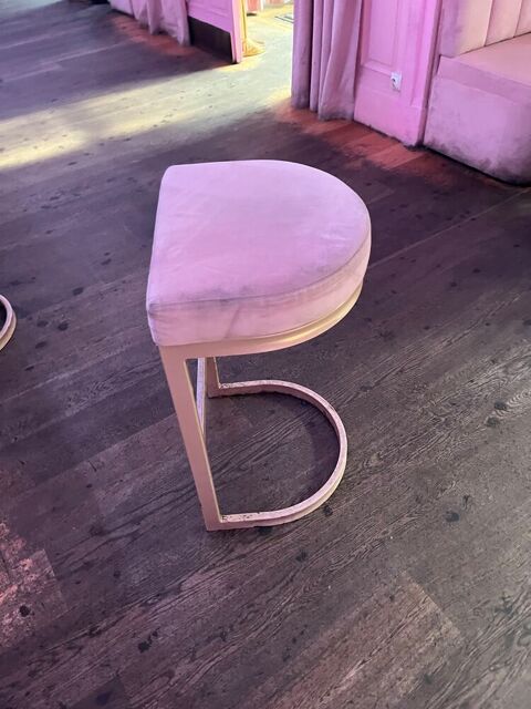 Tabouret de bar. 1000 69006 Lyon
