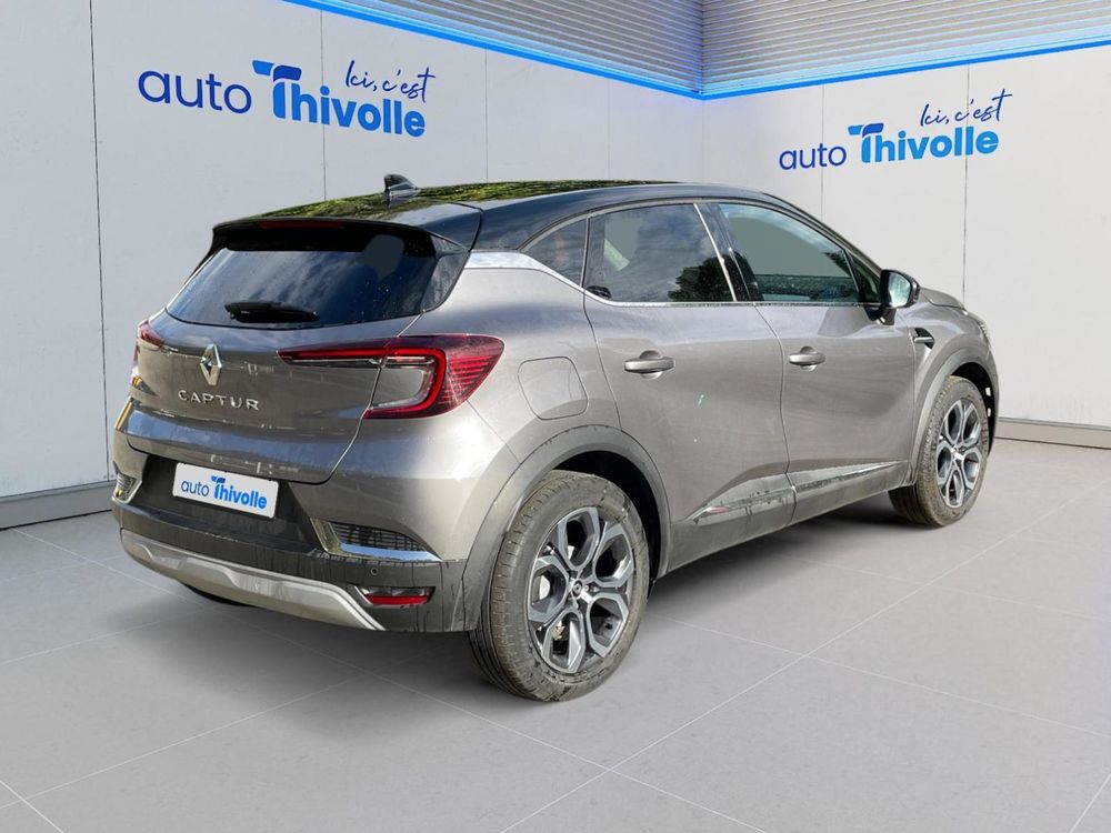 Captur mild hybrid 140 Techno fast track 2023 occasion 42120 Le Coteau