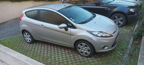 Ford Fiesta 1.25 82 Ambiente 2009 occasion Cannes 06400