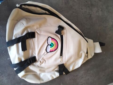sac � dos beige 10 Vitry-le-Fran�ois (51)