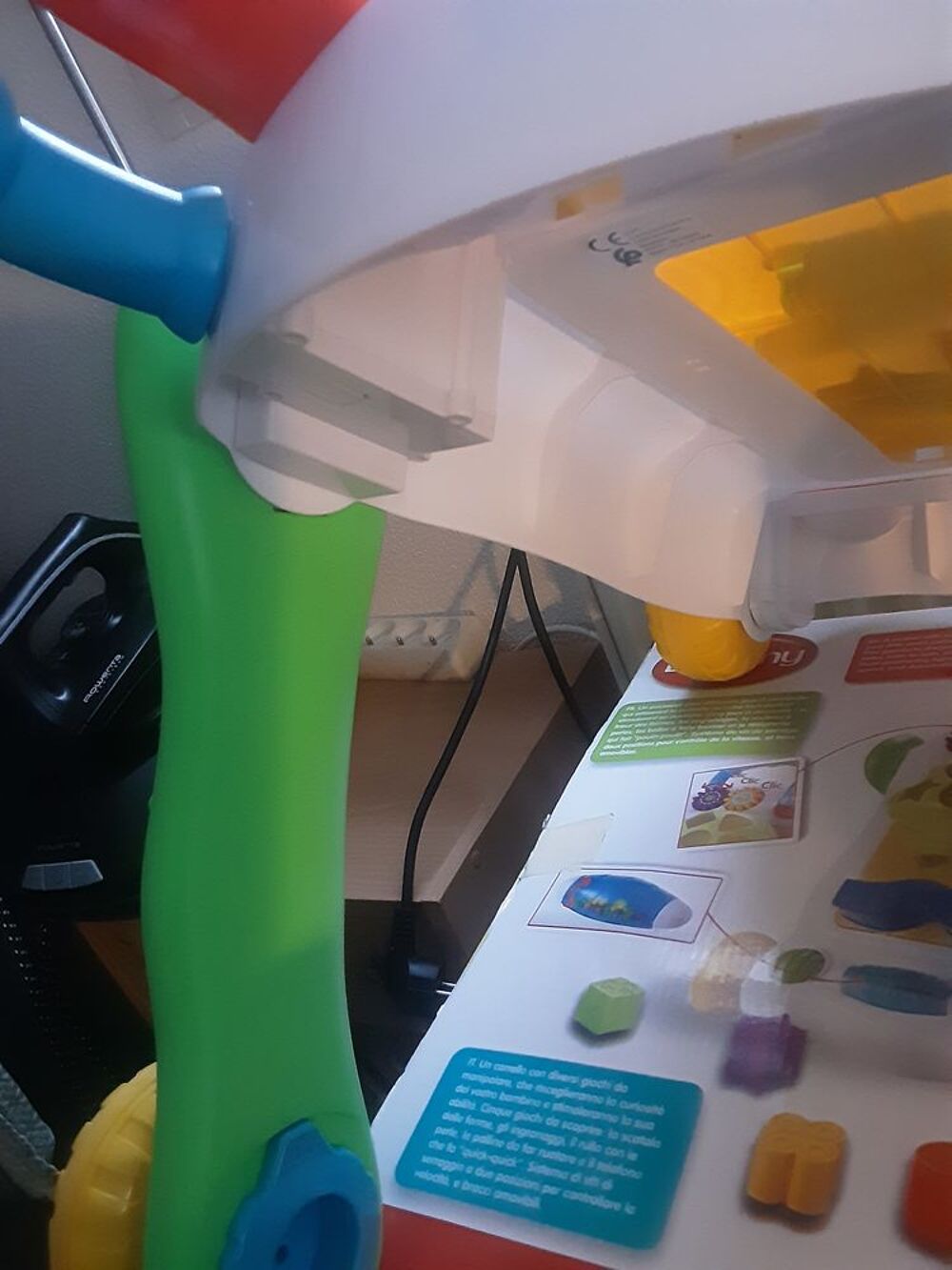 POUSSEUR MULTI-ACTIVIT&Eacute;S BLOOMY NEUF **DU MAGASIN LA GRANDE Jeux / jouets