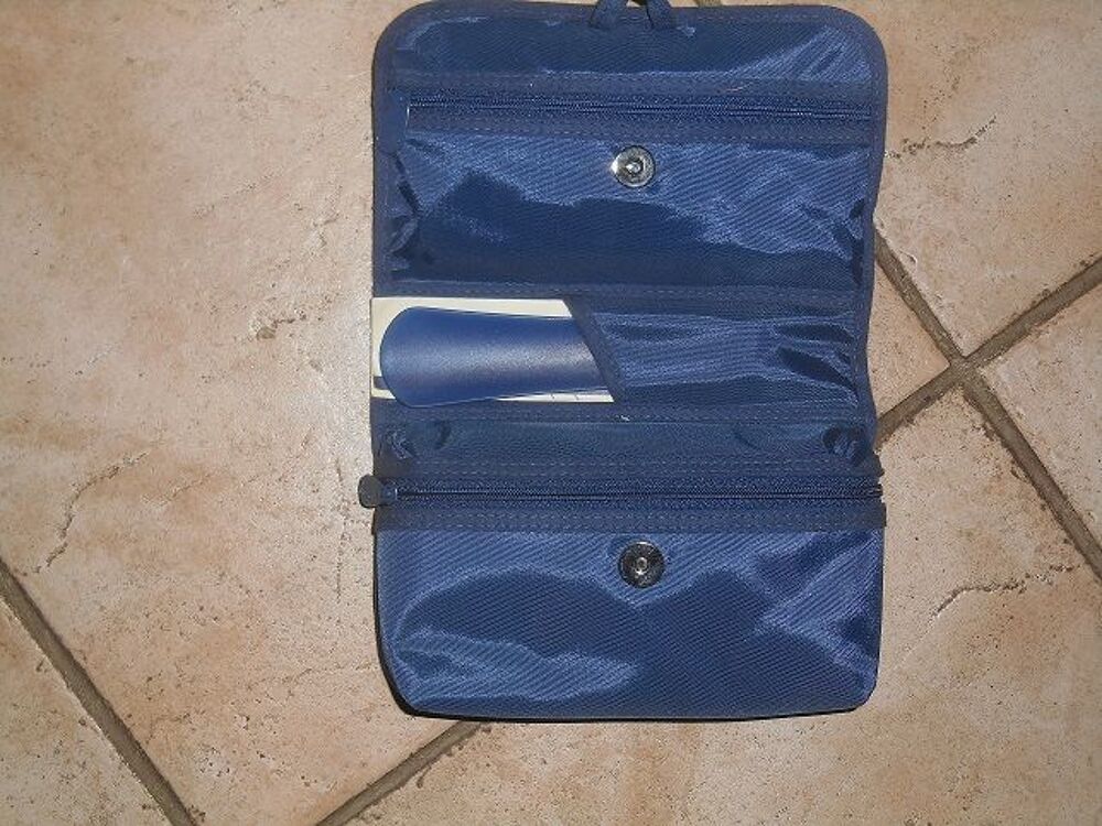 DUO DE TOUSSES AVION NEUF HOMME/FEMME Maroquinerie