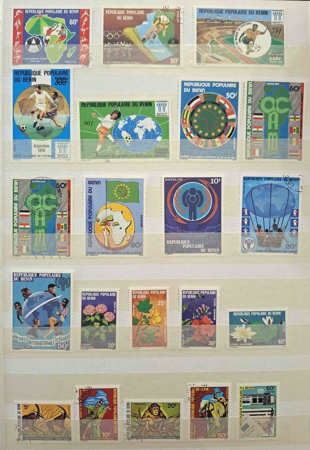 S&eacute;rie de timbres de collection du B&eacute;nin 