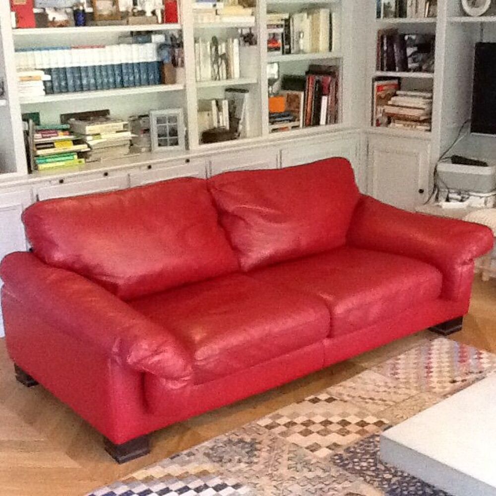 canap&eacute; cuir 2/3 places certifi&eacute; Roche Bobois, 400 € Meubles