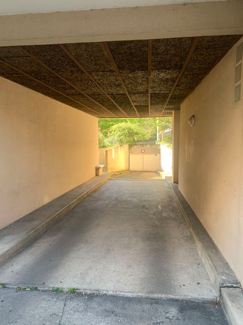 Location Parking/Garage PARKING couvert rue du point du jour BOULOGNE sud Boulogne-billancourt
