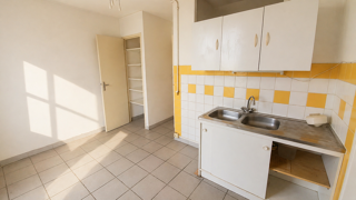  Appartement � vendre 4 pi�ces 80 m�