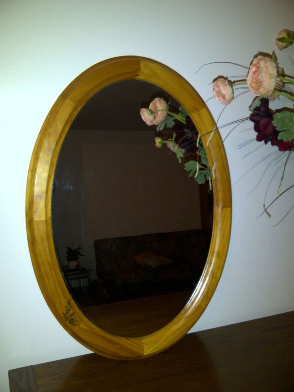 MIROIR OVALE SUR OSSATURE BOIS VERNIE DECOREE Décoration