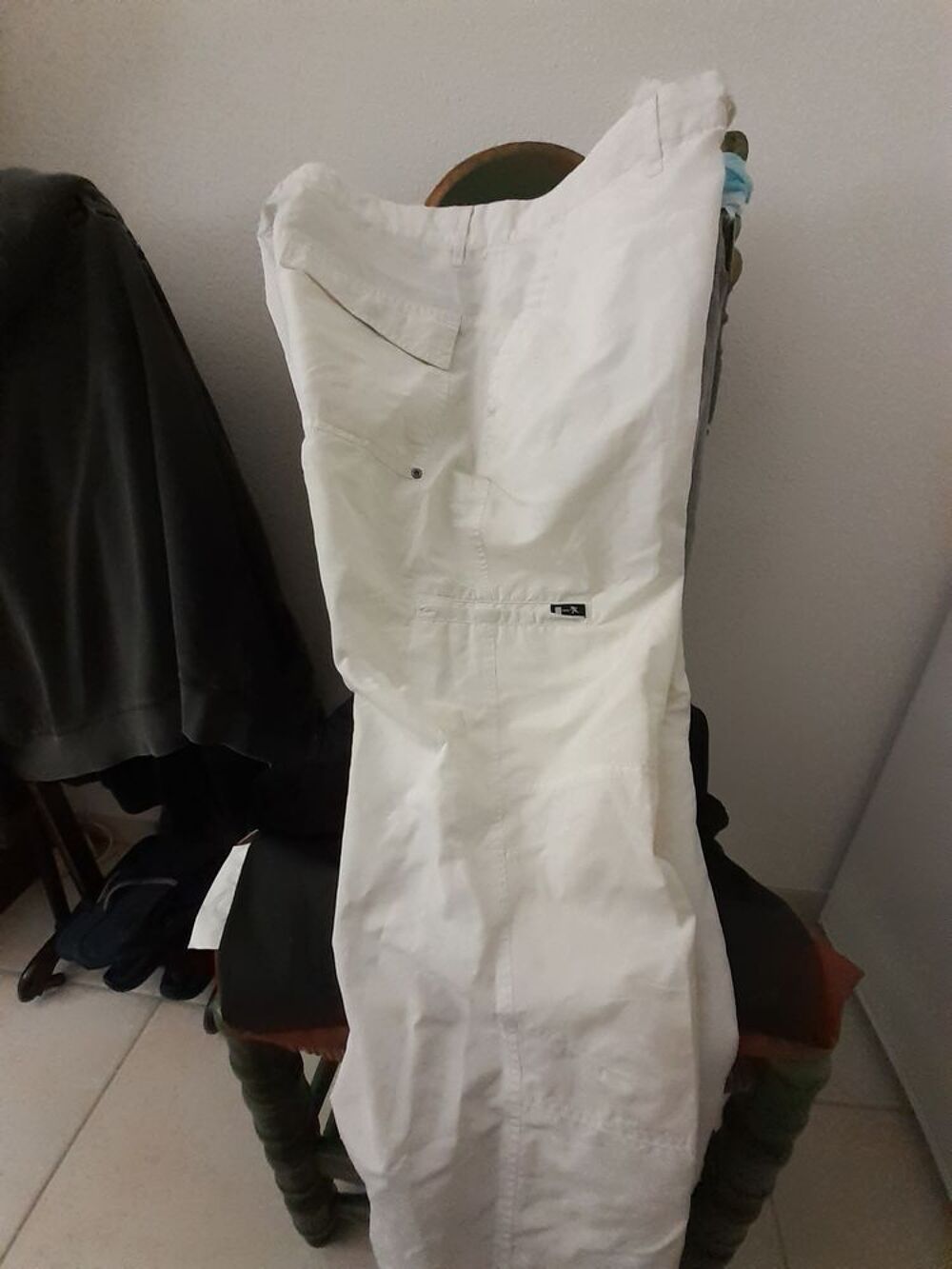 pantalons homme &agrave; l'unite,: Vtements
