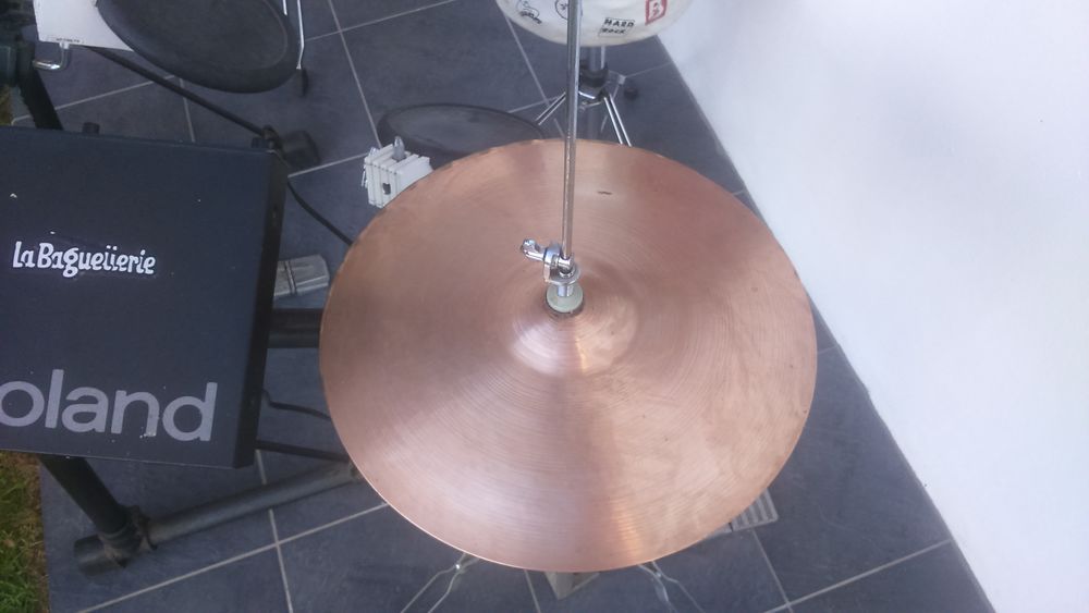 A vendre cymbales charleston PAISTE 2002 sound edge 14 Instruments de musique