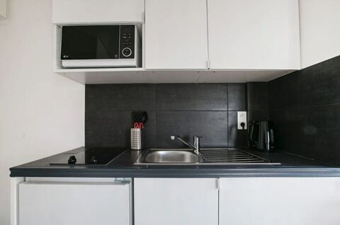  Appartement  louer 1 pice 21 m Paris