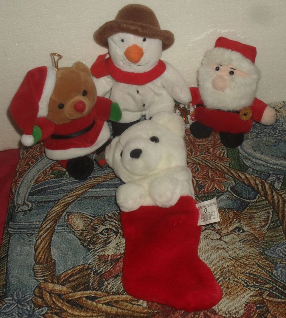 Lot de 4 peluches de No&euml;l Décoration