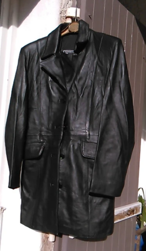 Veste cuir pleine peau femme Roquefort-les-Pins (06)