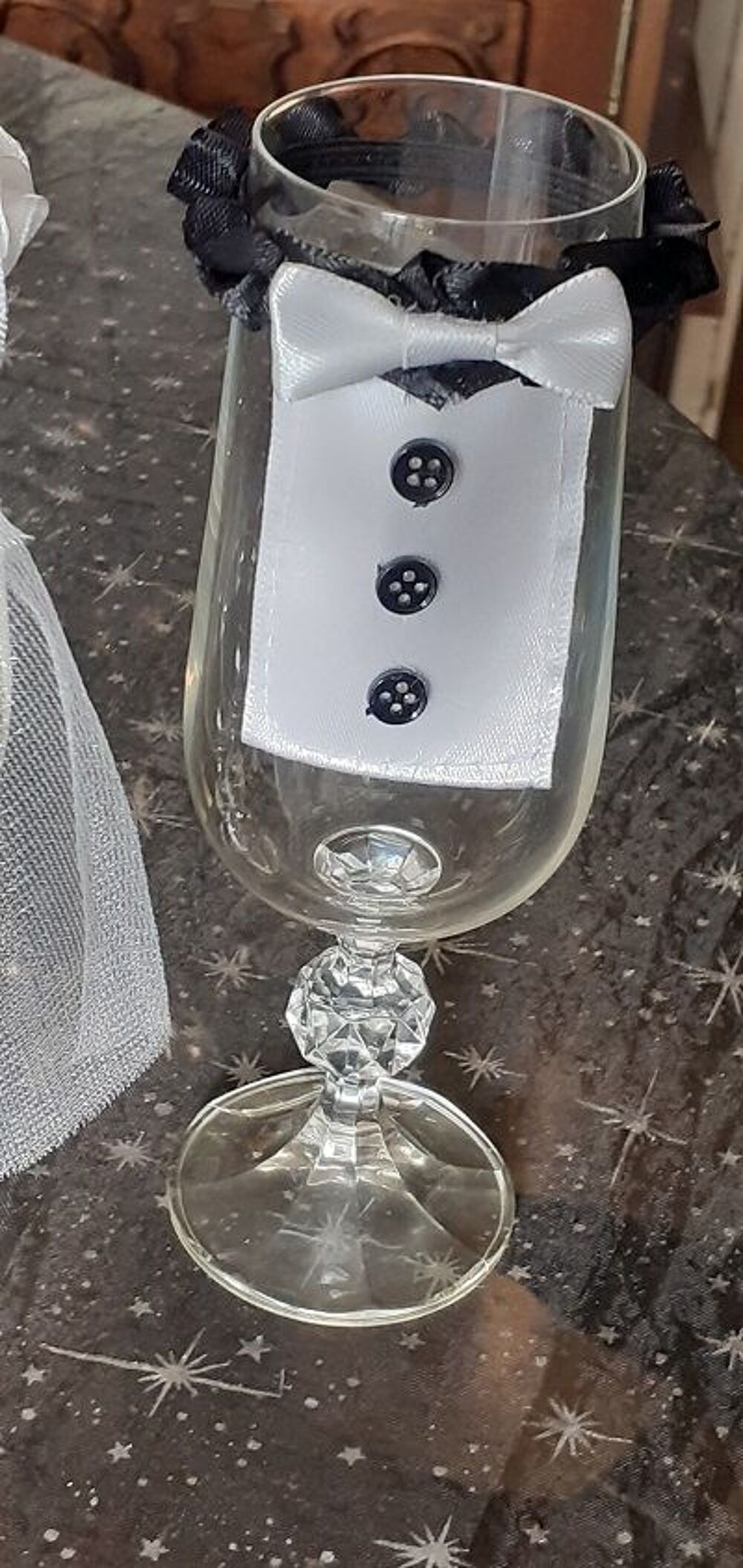D&eacute;coration pour les verres de mariage Décoration