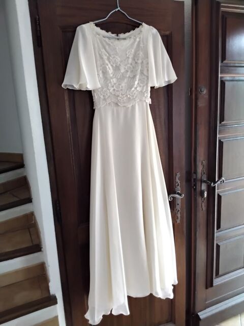 Robe de mariée  150 Saint-Raphaël (83)