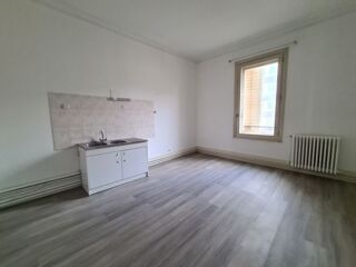  Appartement  louer 4 pices 124 m