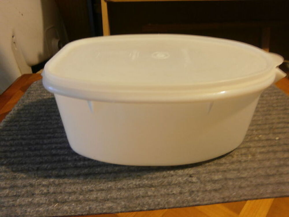 Tupperware Ovale Blanc R&eacute;f. 487-4 Cuisine
