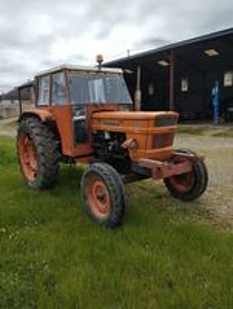   Tracteur SOMECA 650 