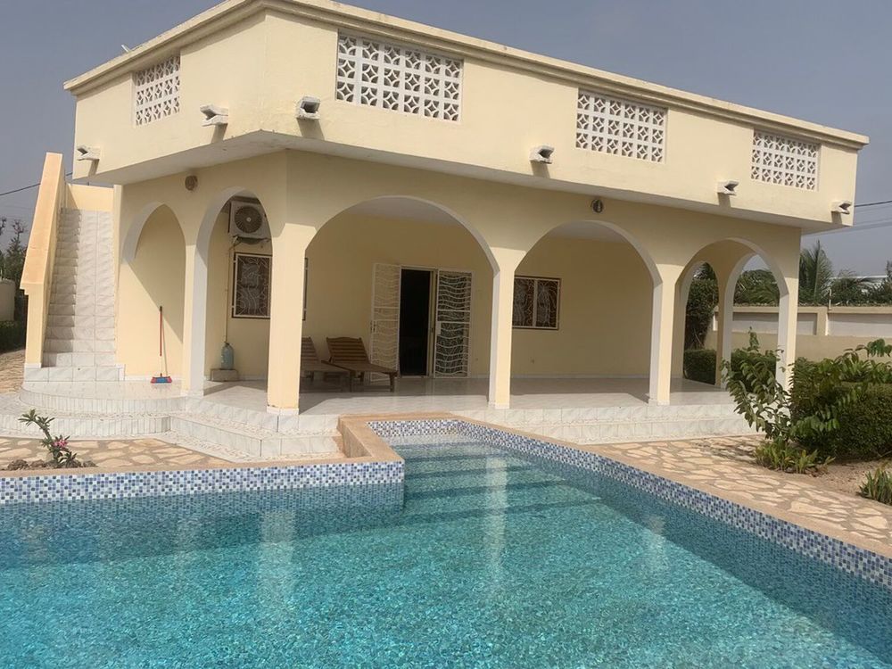 Vente Villa à Warang, une belle villa avec un appartement indép Warang socé (Senegal)