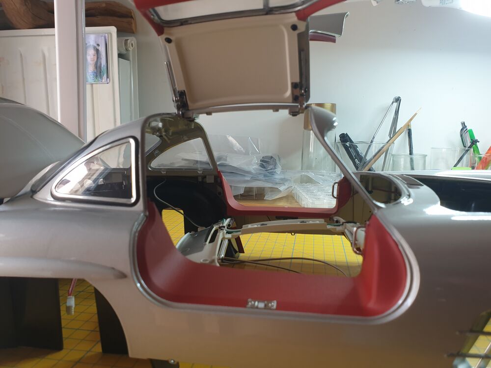 Maquette Mercedes-benz 300 SL mont&eacute; 