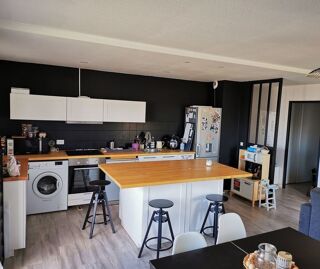  Appartement à louer 3 pièces 70 m²