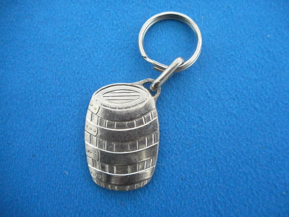 Porte cl&eacute; "tonneau Pouillenay" 