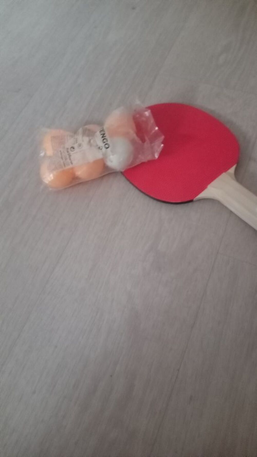 Raquette tennis de table protouche +lot balles Sports