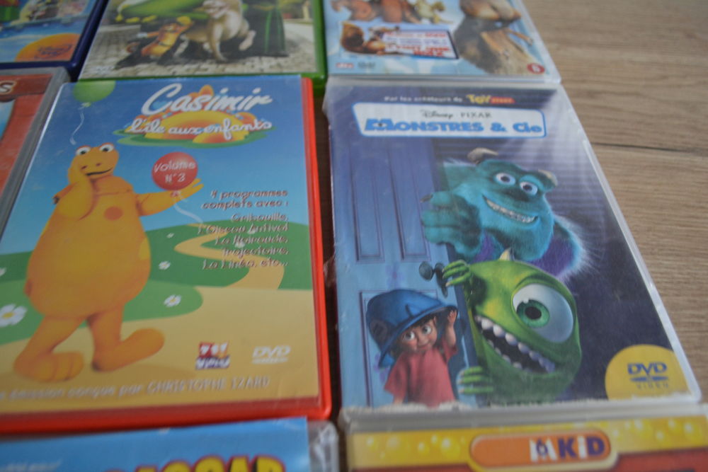 Lot 11 dessins anim&eacute;s DVD DVD et blu-ray