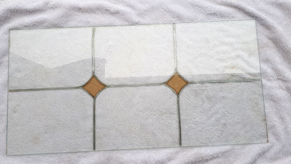 Vitre avec d&eacute;coration en &eacute;tain Décoration