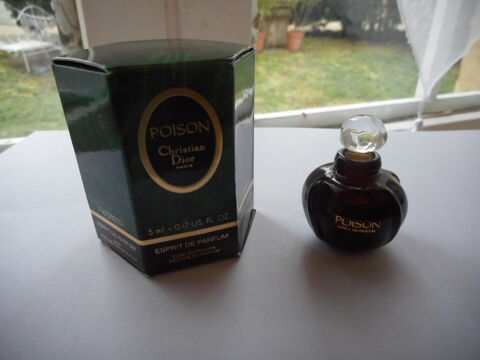 miniature de parfum Poison 6 Auch (32)