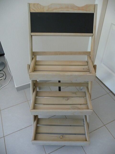 Etagre en bois range pots pliante et avec ardoise 45 Celles-sur-Belle (79)