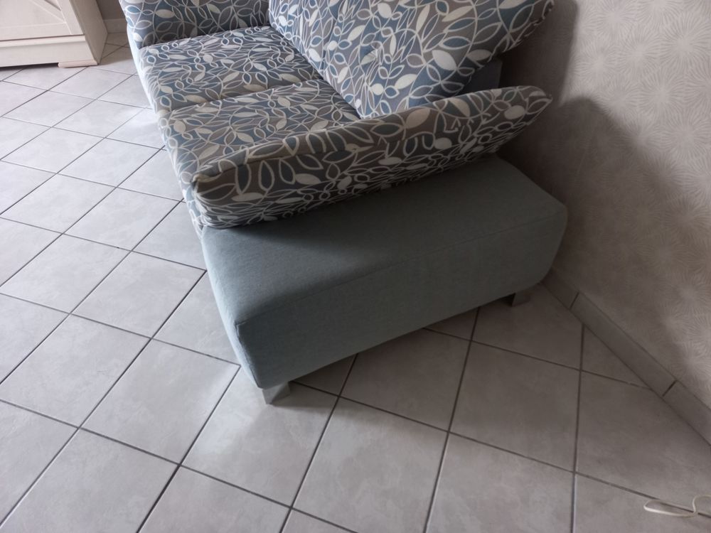 canap&eacute; fixe 3 places
Meubles