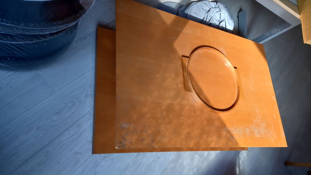 Table basse (ligne roset) Meubles