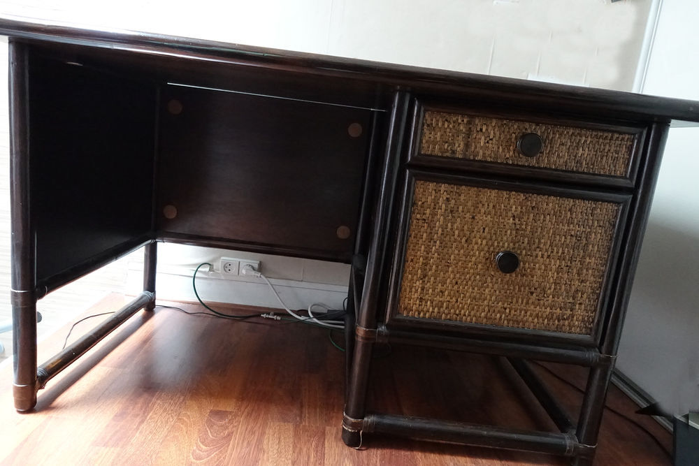 Grand bureau (style ann&eacute;es 1970) Meubles
