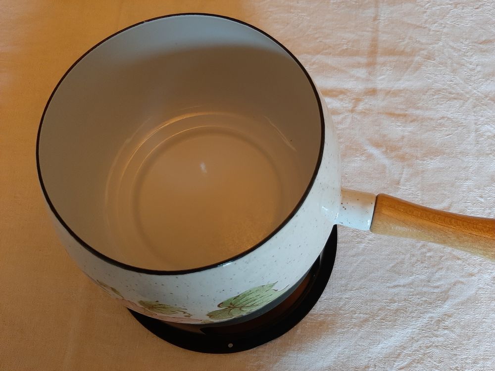 Service &agrave; fondue bourguignonne en acier &eacute;maill&eacute; Cuisine