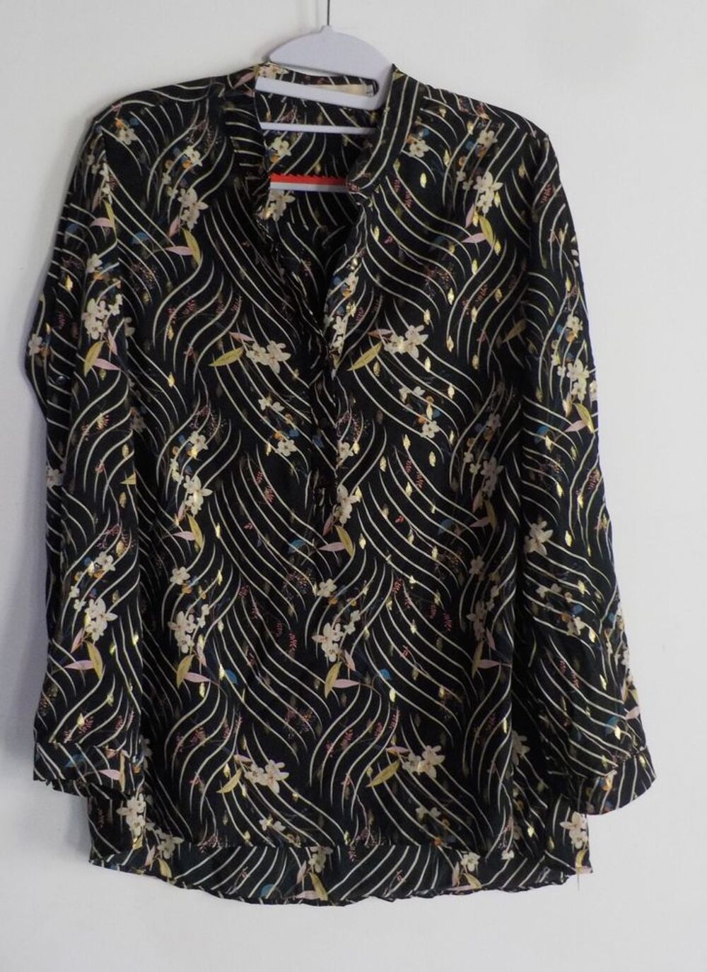 TUNIQUE VICVIA TAILLE L Fond noir dessin fleurs feuilles Vêtements