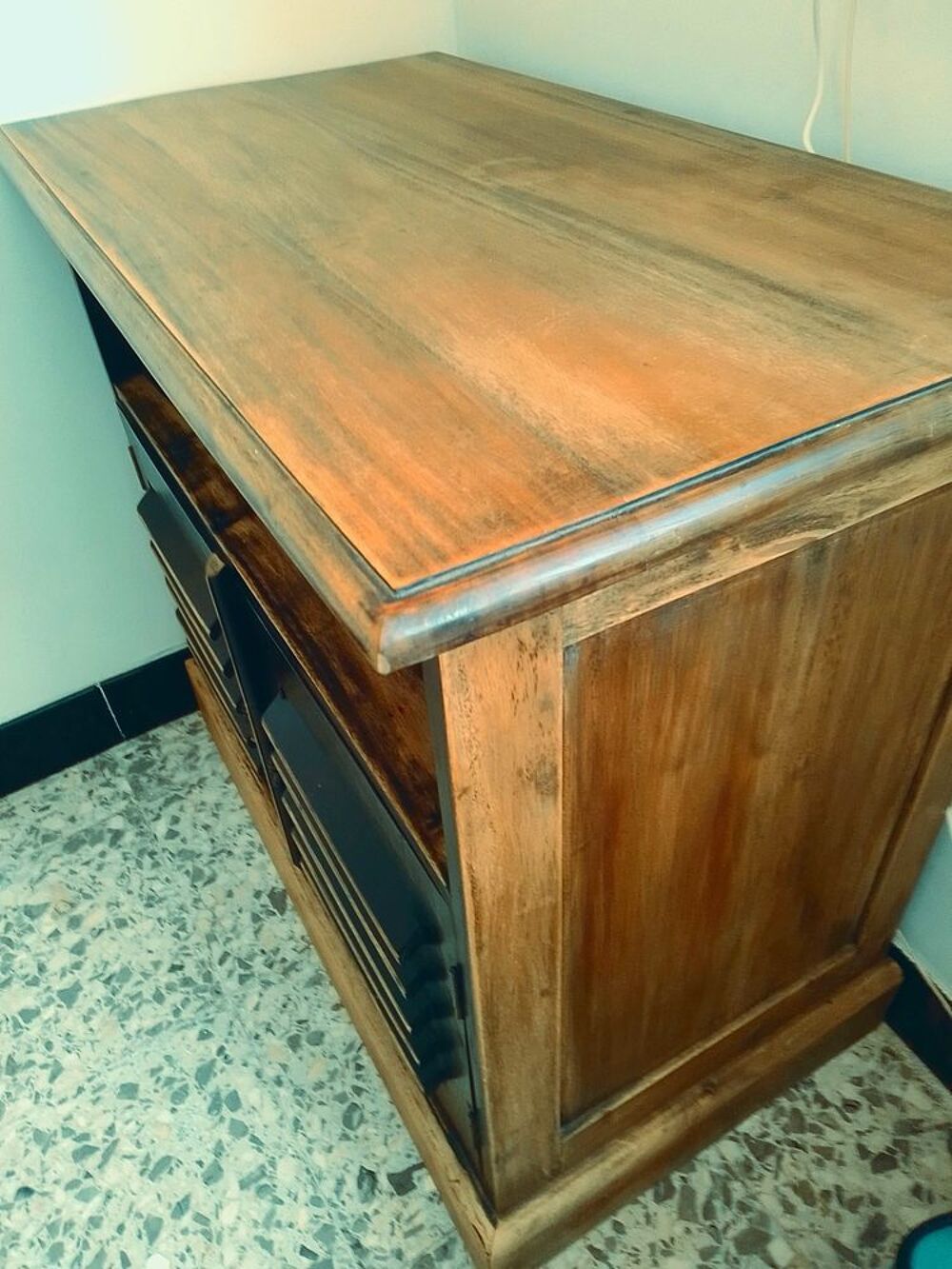 Meuble en bois massif Meubles