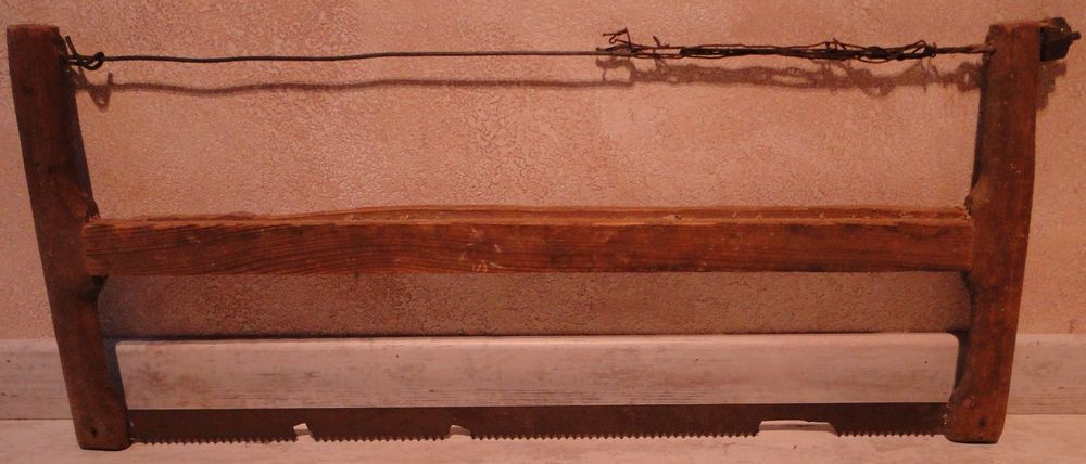 Scie &agrave; tenons, en bois de 82 cm - Bon &eacute;tat Bricolage