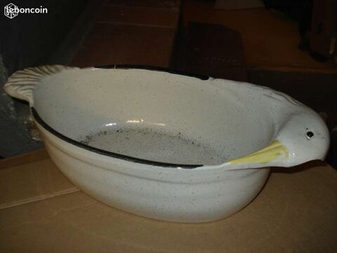 Terrine forme de canard et bien autres mod�les divers format 0 M�rignies (59)