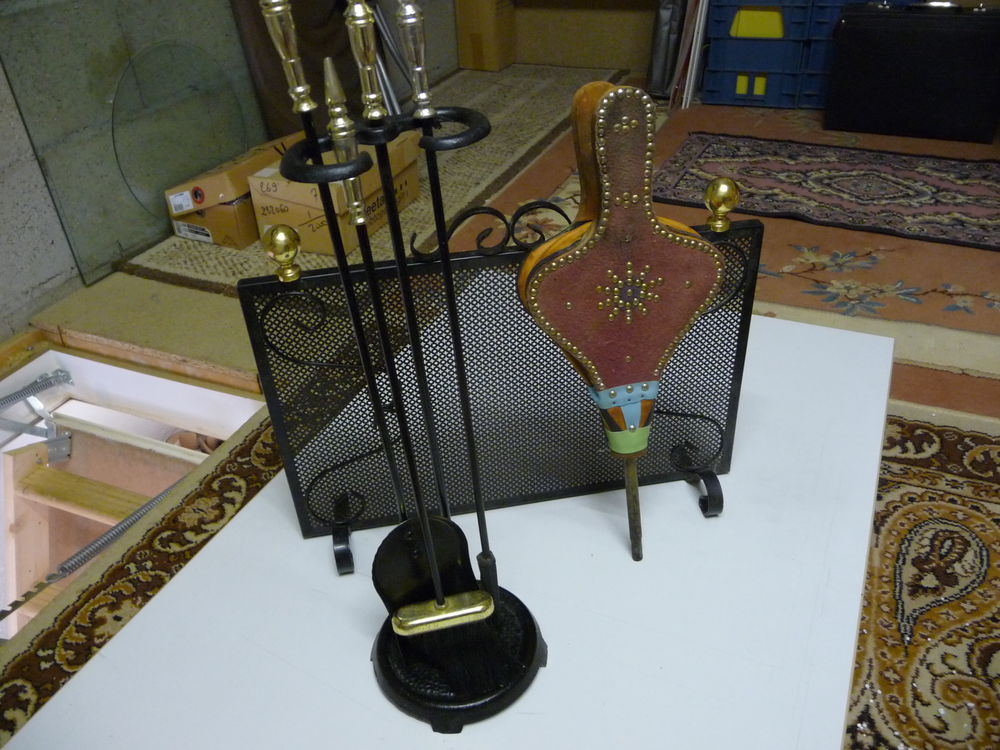 Ensemble accesoire pour une chemin&eacute;e Décoration
