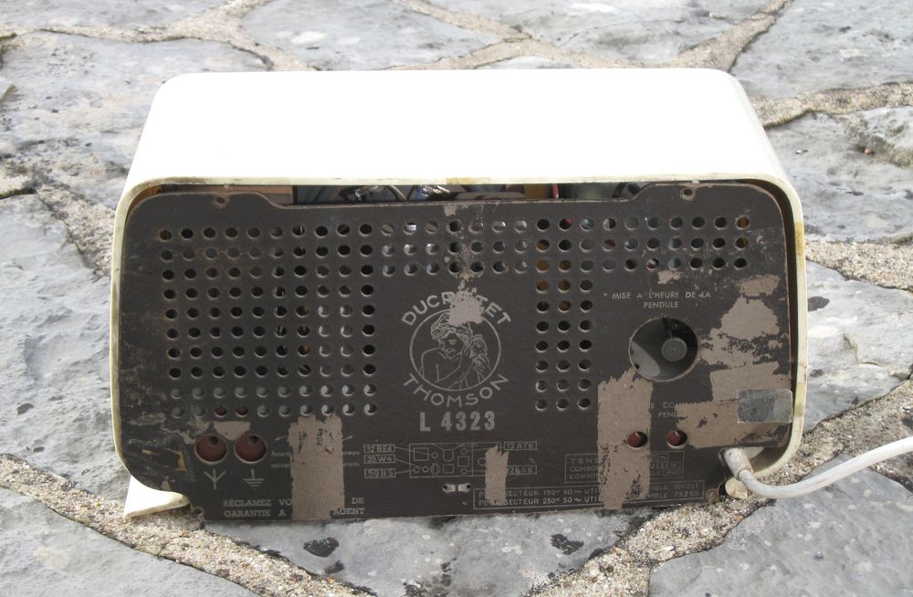 Radio-R&eacute;veil TSF Ducretet Thomson L4323 de 1952 &agrave; Restaurer 