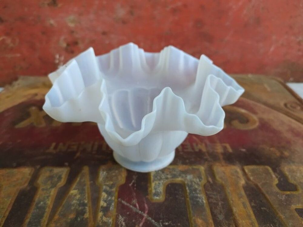 Tulipe Lampe Style Fleur P&eacute;tales Verre Blanc Laiteux Décoration