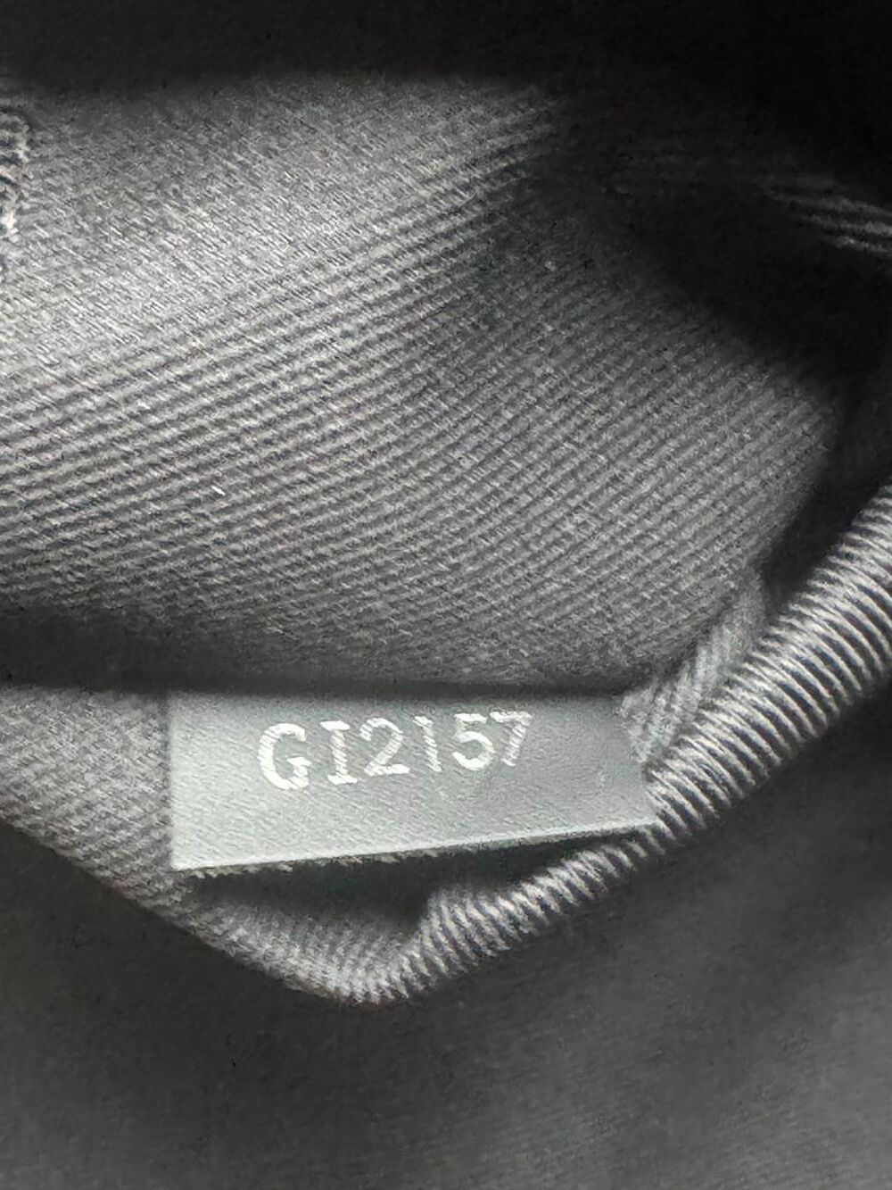sac louis vuitton district homme fermeture a rabat tr&egrave;s bonne etat sans la boite Maroquinerie