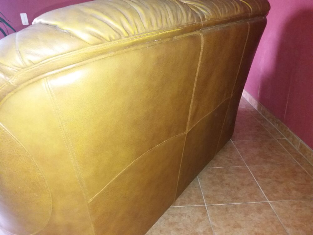 Canap&eacute; et 2 fauteuils Meubles